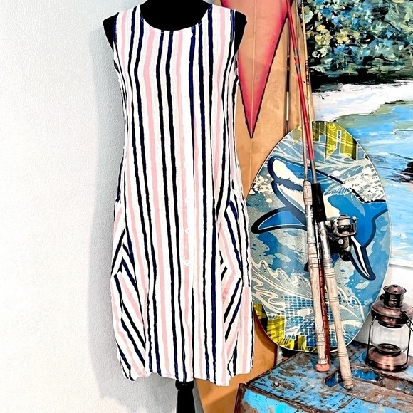 Pasha, Lightweight,Crinkle-Crepe Dress, Fun Outside Pockets,So Easy to Wear, S - Picture 1 of 11